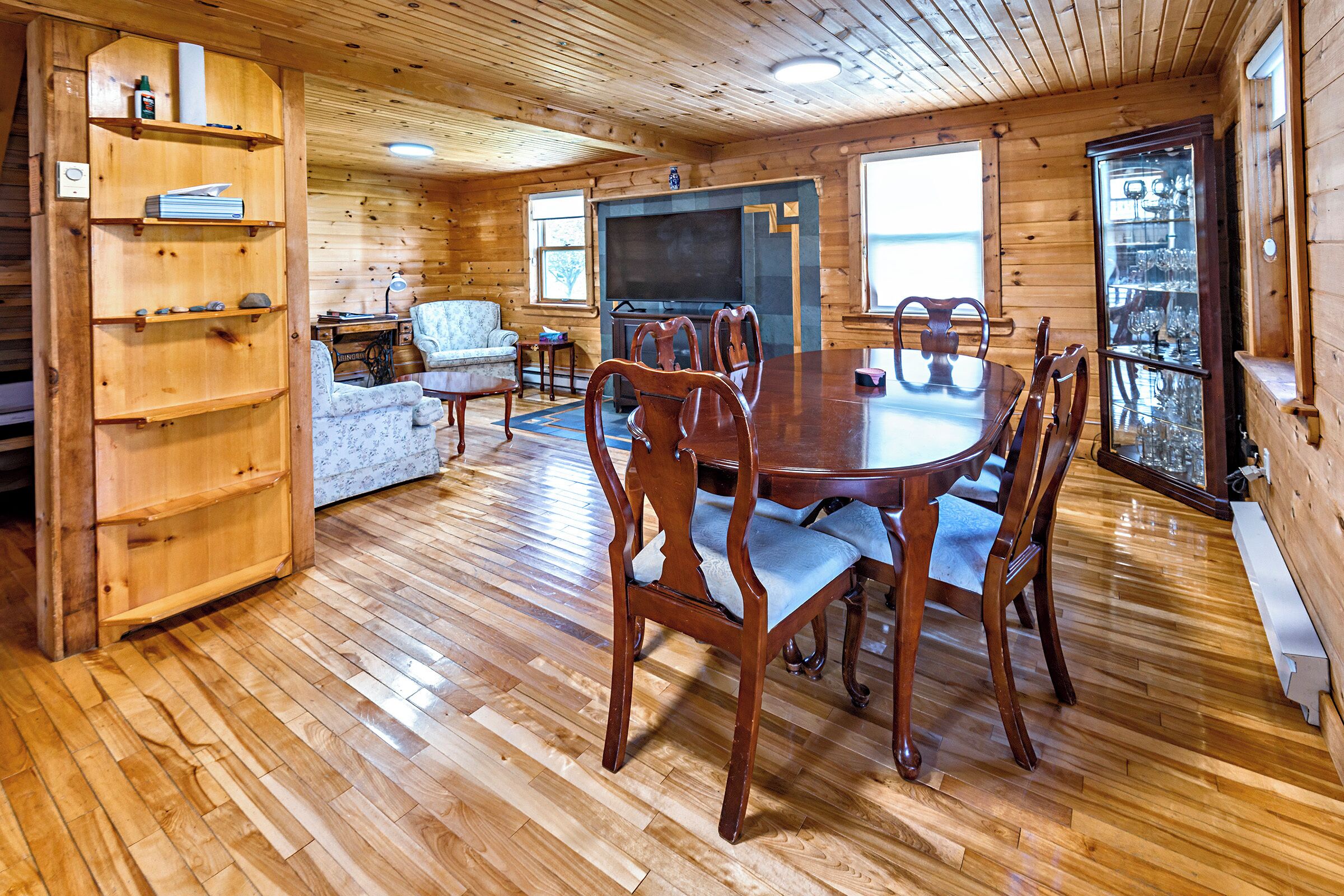 Cozy Seaside 3 Bedroom Cottage In Cole Harbour Village In Guysborough County - Nova Scotia