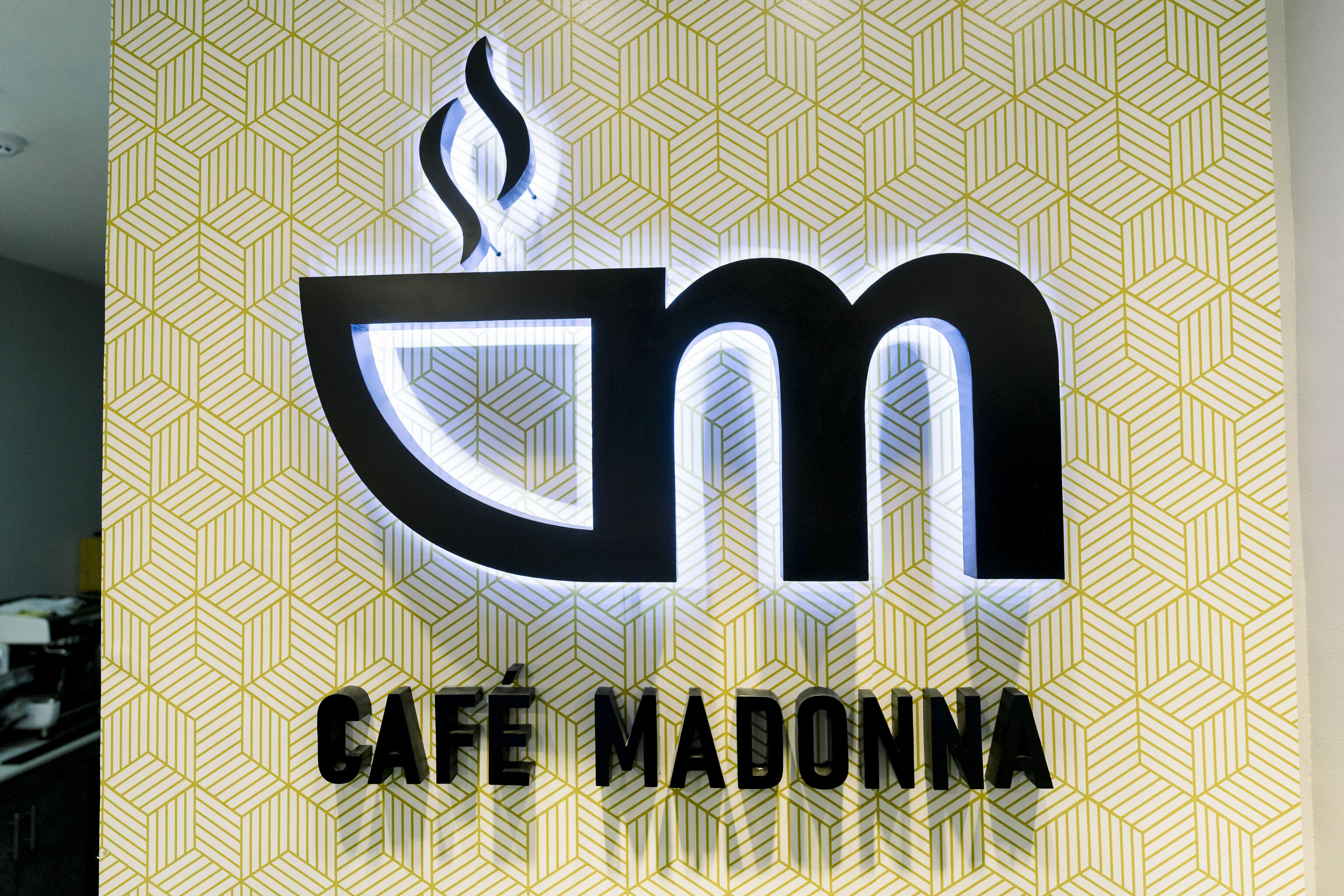 Foto - Madonna Hometel and Suites New Pandan