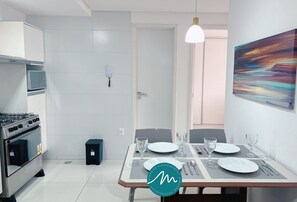 Comfort Apartment | Dining - Urbani Smart Residence (João Pessoa)