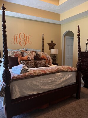 3 bedrooms, iron/ironing board, free WiFi, bed sheets