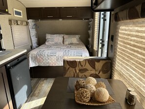 Room - Ridgewood Retreat  (Trenton)