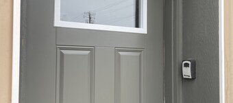 Cozy first floor at the heart of downtown Viroqua