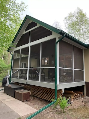 Exterior - Cabin in Belair Properties (Bélair)