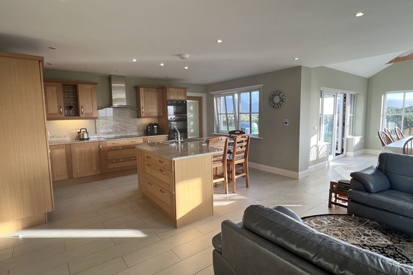 Other view of kitchen.