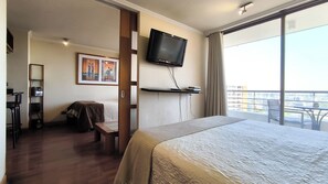 Apartamento familiar | 1 dormitorio, tabla de planchar con plancha, wifi gratis