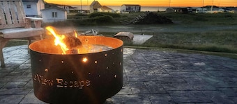 Private 2 Bedroom Apartment with Ocean View at Cape View Escape