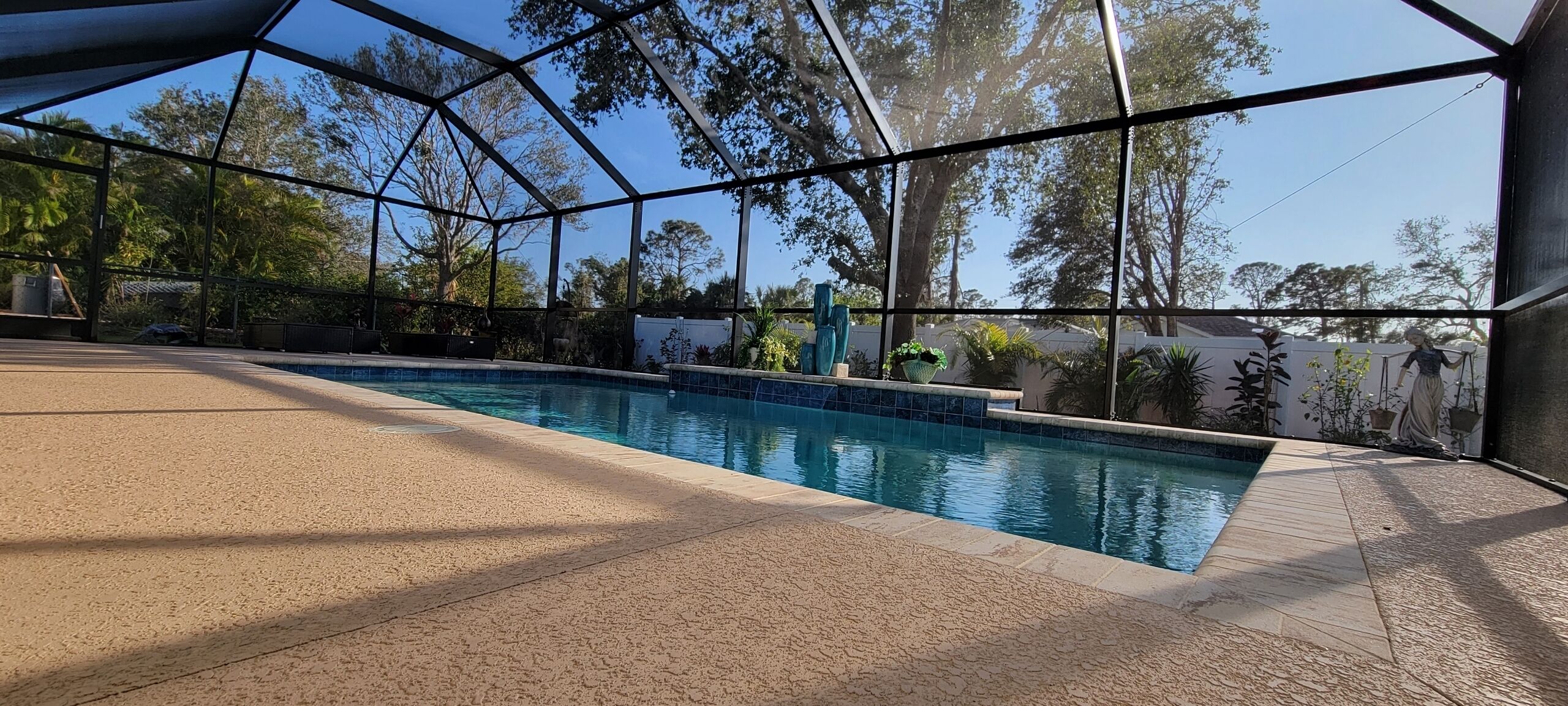  Beautiful single family home 3 BR 2 BA. With Heated Pool ,North Port Florida. 