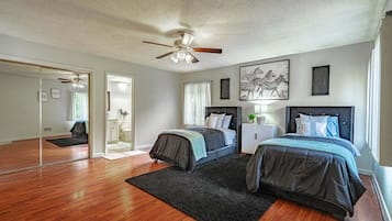 3 habitaciones, tabla de planchar con plancha y wifi gratis