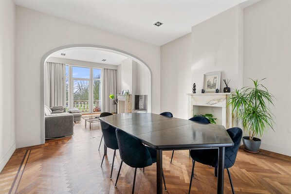 Interior - Luxurious modern apartment in Antwerp, Belgium (Antwerpen)