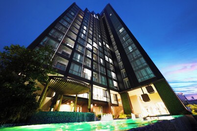 The Rich Residences Sukhumvit Nana