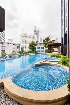 Alberca al aire libre