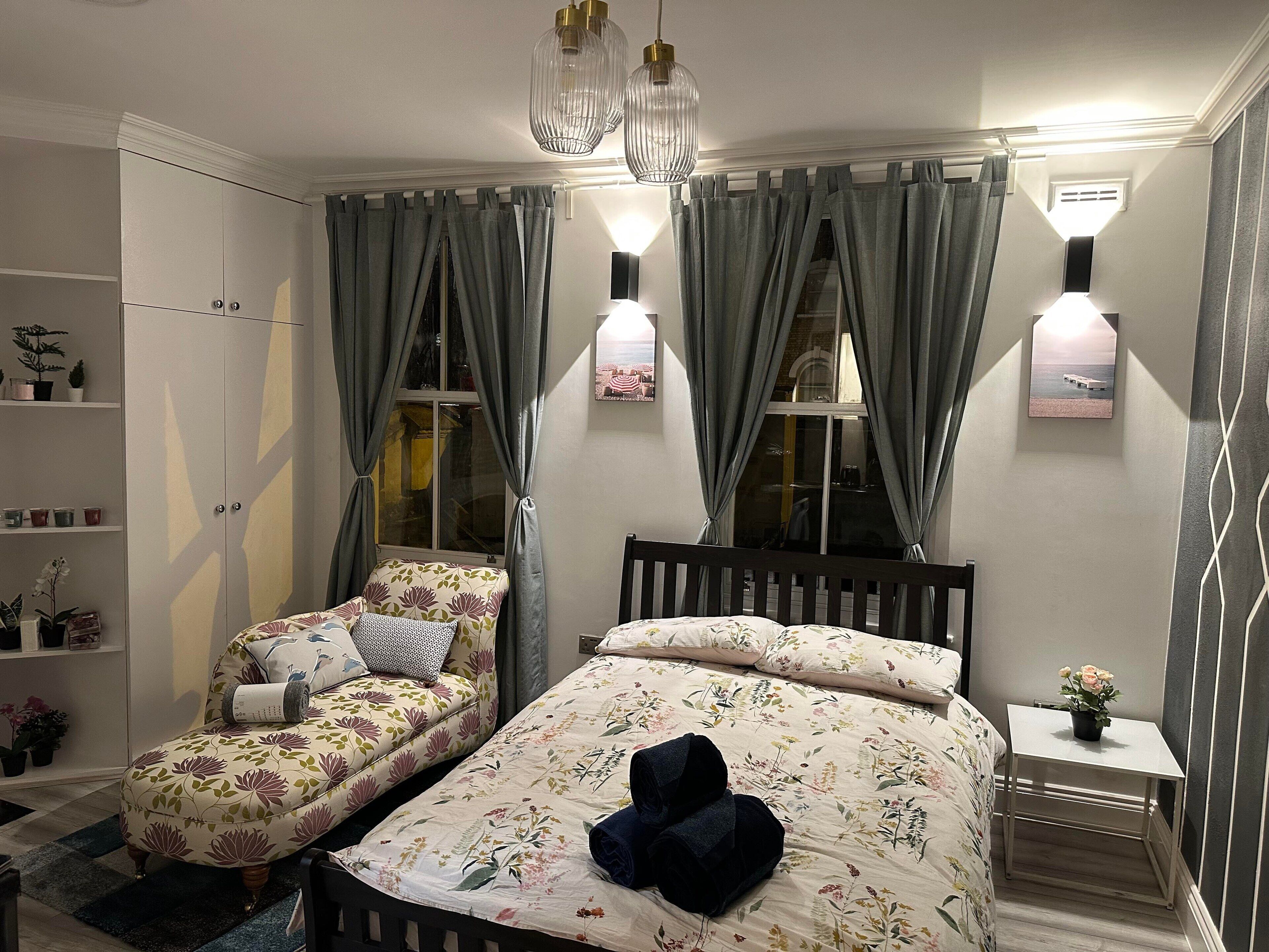 Studio | Kostenloses WLAN, Bettwäsche