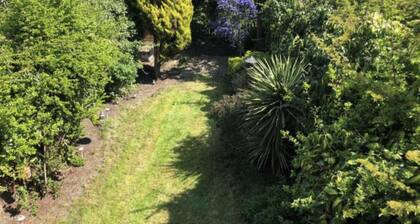 Inviting 3-bed House in Beckenham