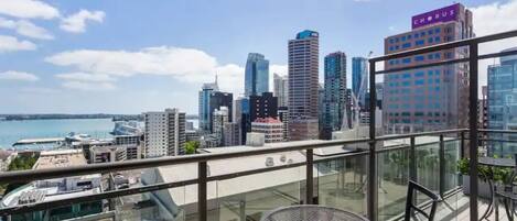 Apartment | 1 bedroom, individually decorated, individually furnished