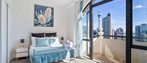 1 habitación, decoración personalizada y muebles diferentes