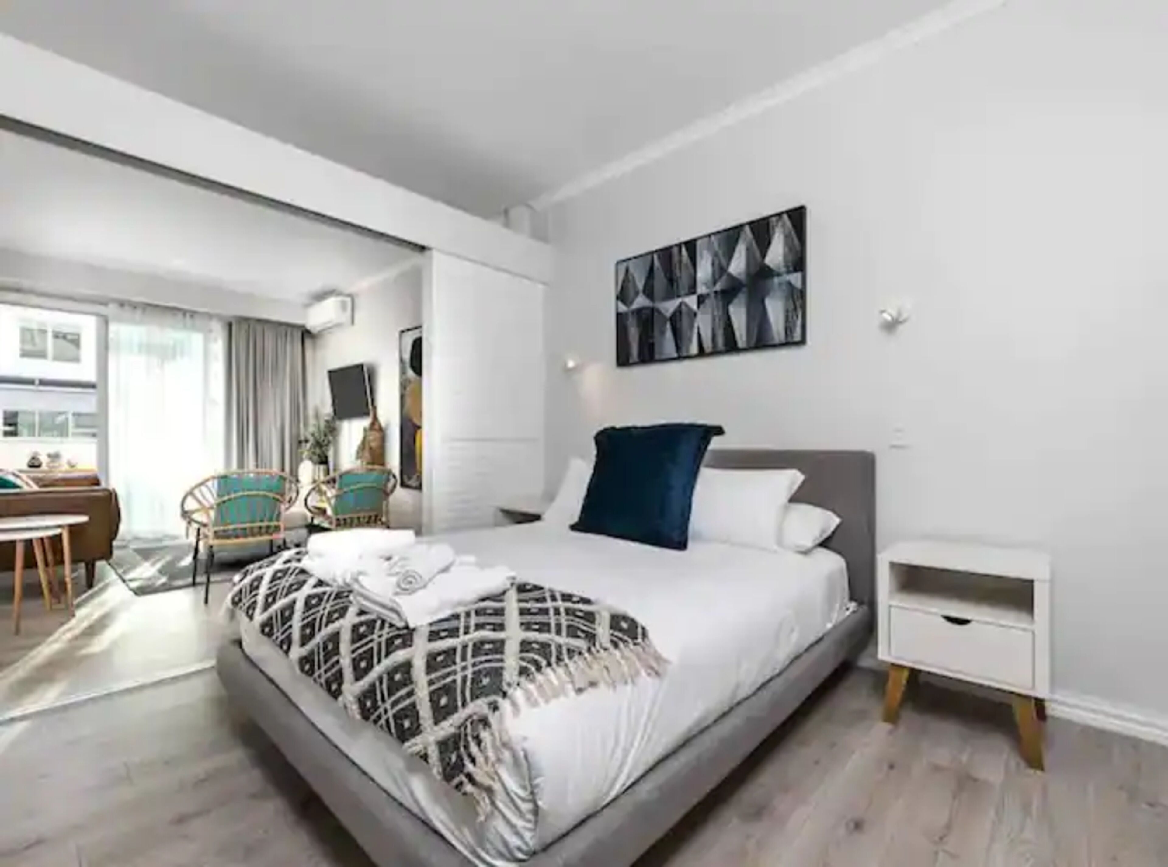 Relaxing Gorgeous Princes Wharf Apartment W/ Ac