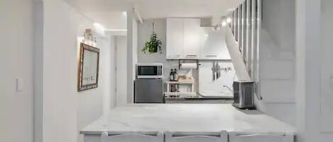 Appartement | 1 slaapkamer, individueel gedecoreerd, individueel gemeubileerd