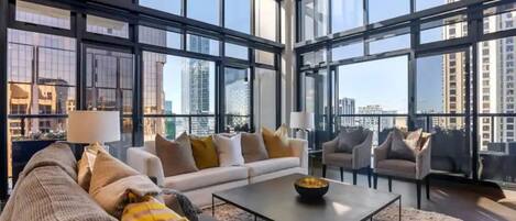 Apartment | 1 bedroom, individually decorated, individually furnished