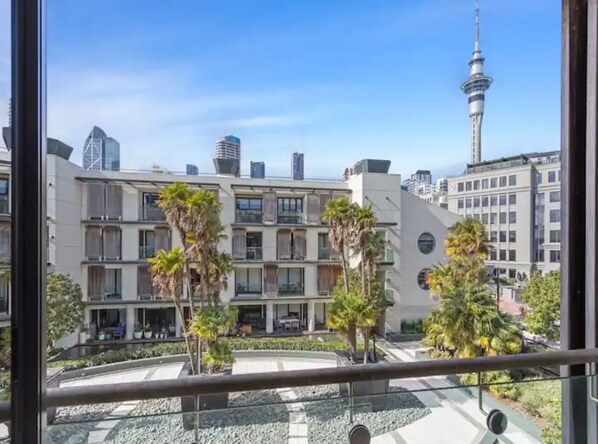 Exterior - One-bedroom loft in Viaduct by Zodiak Stays (Auckland)