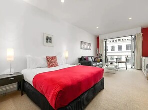 Apartment - Stunning Spacious Studio In Viaduct Basin (Auckland)
