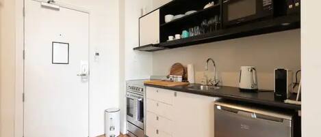 Apartment | Private kitchen | Fridge, microwave, stovetop, electric kettle