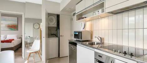 Apartment | Private kitchen