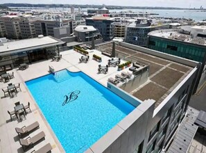 Exterior - Lovely Bright Apt w/ Pool and Gym by Zodiak Stays (Auckland)