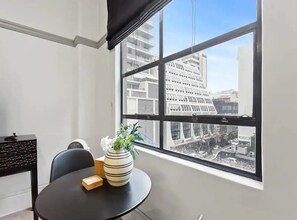 Exterior - Lovely 1-Bedroom Unit in CBD by Zodiak Stays (Auckland)