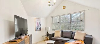 Charming 3 Bedroom Home In Tranquil Rural Karaka