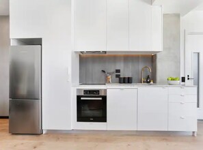 Private kitchen - Stunning Modern 2BR -Perfect Location Zodiak Stays (Auckland)