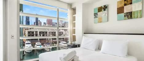 Apartment | 1 bedroom, individually decorated, individually furnished