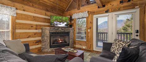 TV connectée, cheminée