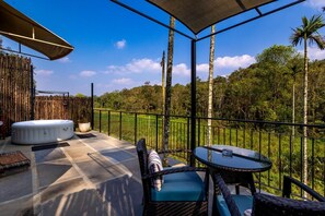 Balcony - Machaan Wilderness Lodge Nagarahole (Virajpet)
