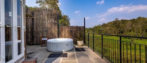 Tenda Luxury | Vista del balcone