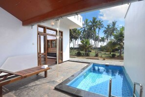 4 piscinas al aire libre