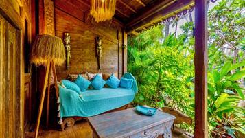Kamar Royal | Teras/patio