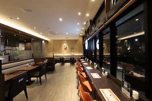 Coffee shop