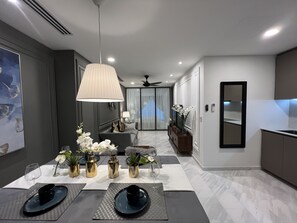 1 bedroom, blackout curtains, iron/ironing board, free WiFi - The Eaton Residences by Times 8 (Kuala Lumpur)