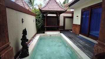 Bureau, Wi-Fi gratuit, draps fournis