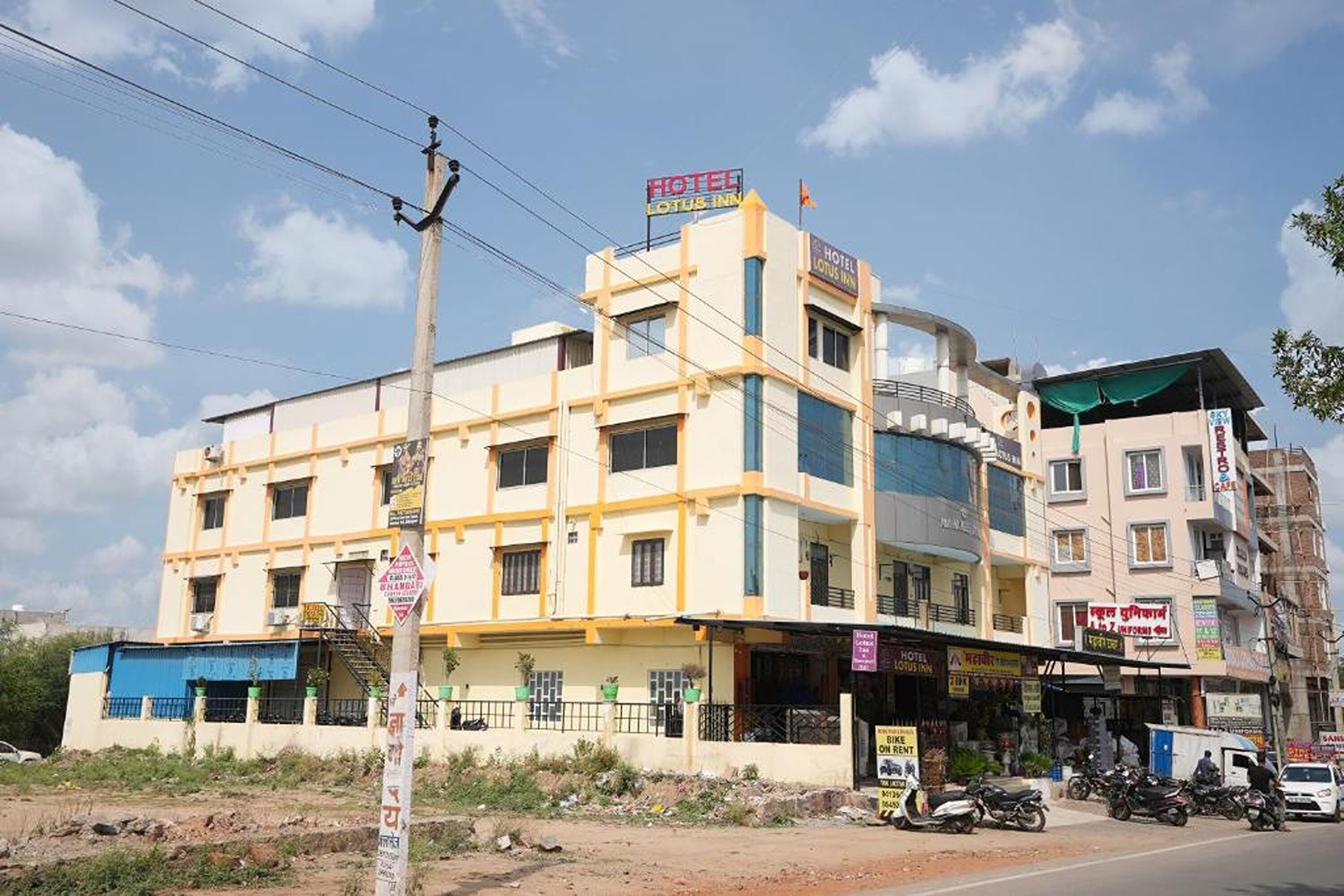 Photo - Hotel Lotus Inn near Udaipur City Railway Station