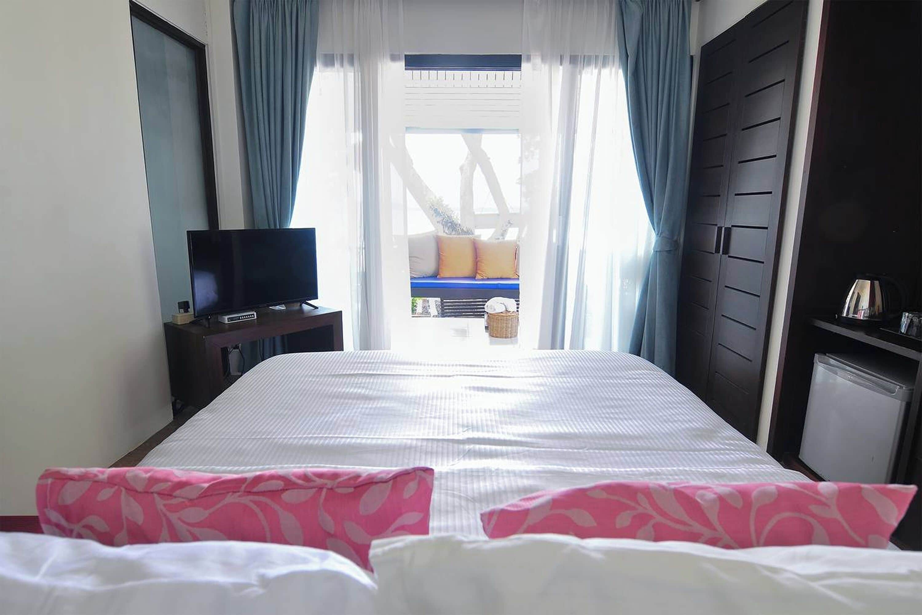 Superior Room, Sea View, Beachfront