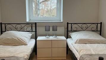 3 Schlafzimmer, kostenloses WLAN, Bettwäsche