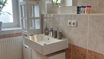 Haartrockner, Seife, Shampoo