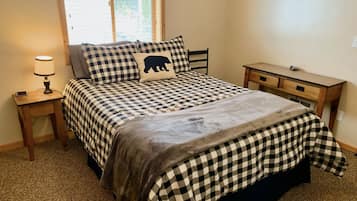 3 bedrooms, WiFi, bed sheets