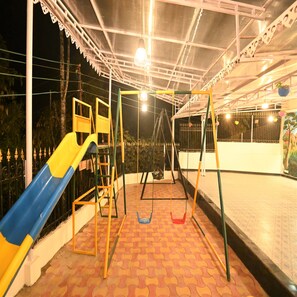 Children’s play area – indoor