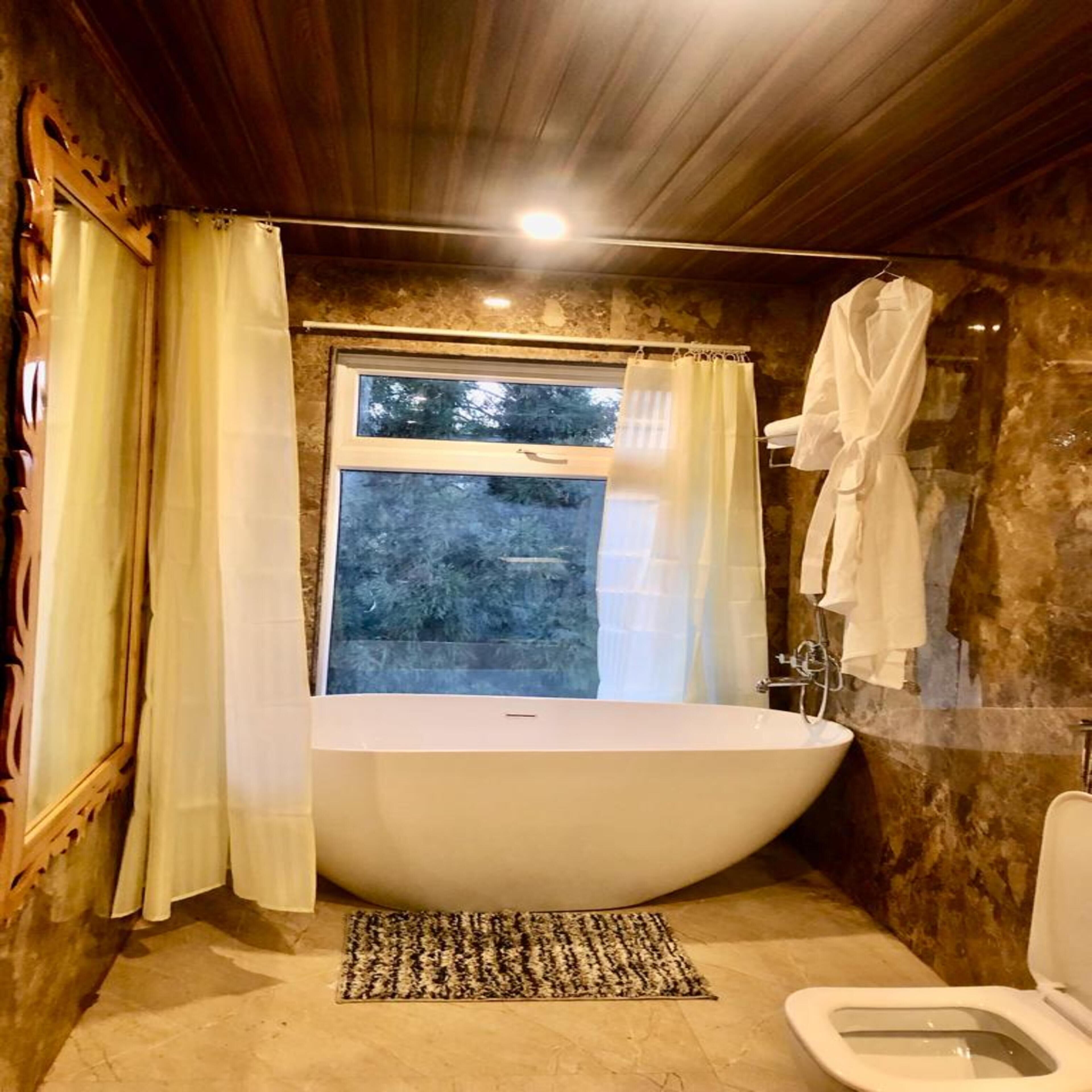Quarto superluxo | Banheira de imersão