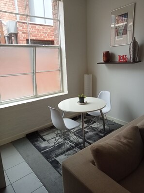 Interior - Boutique apartment in Carlton (Carlton)