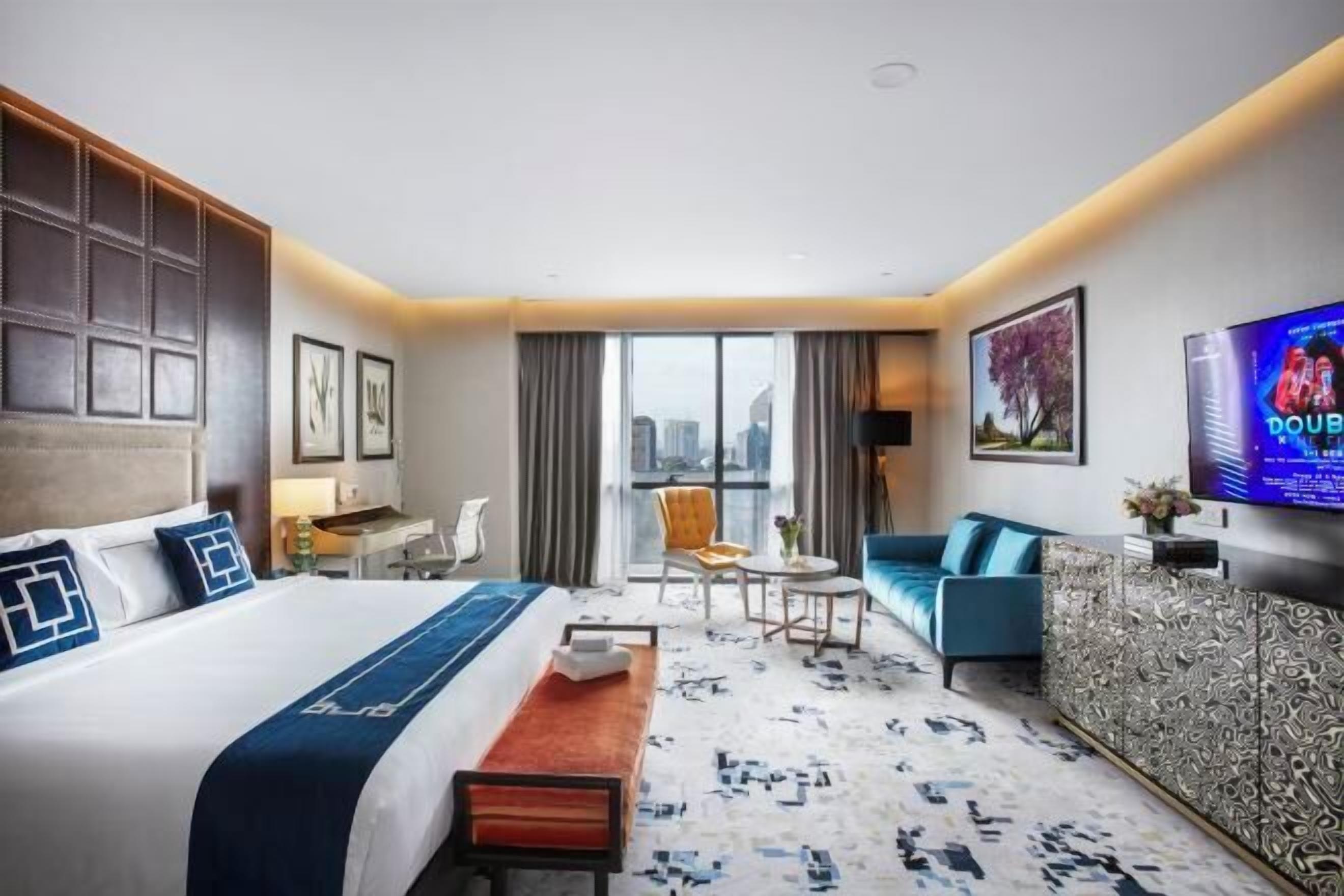 Premium bedding, down duvets, in-room safe, desk