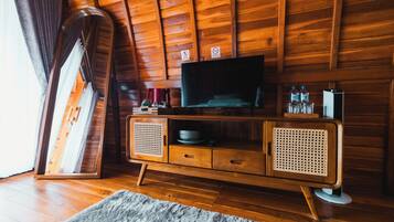 Phòng 2 giường đơn có tầm nhìn toàn cảnh | Truy cập Internet không dây miễn phí