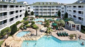 Indoor pool, outdoor pool